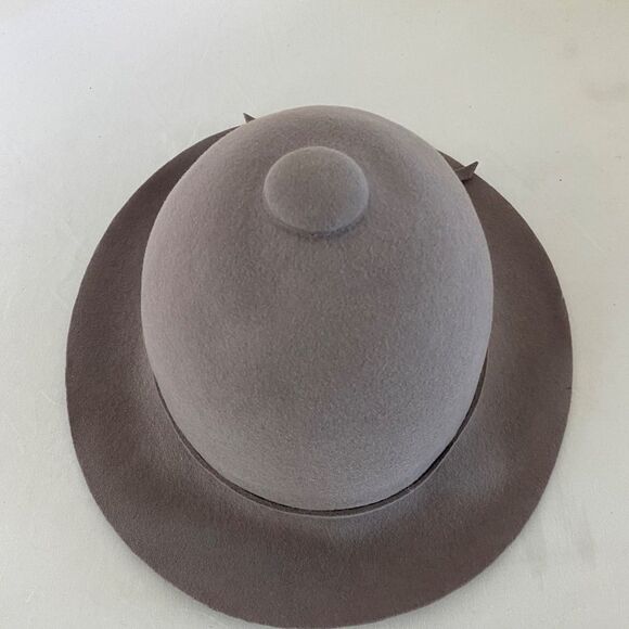 Topic vintage hat Made In Egland 100% wool grey Bowler w/ accent button on top - Picture 6 of 11